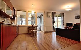 Stylowy Apartament Z Parkingiem Victus By Noclegi Renters